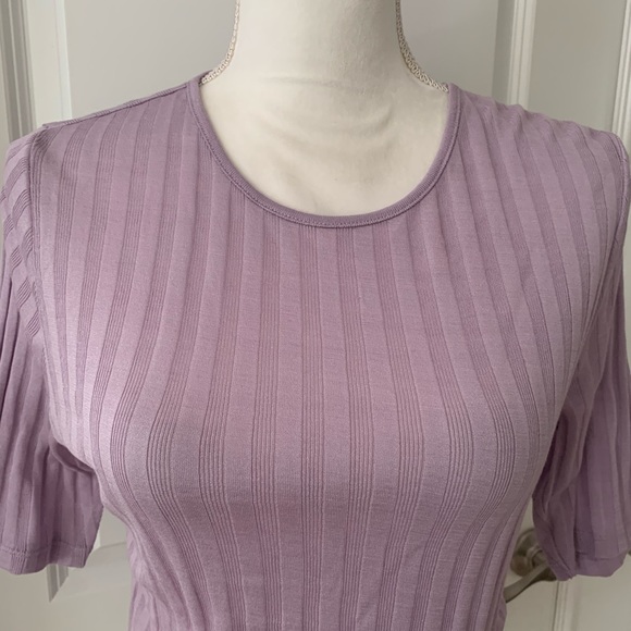 VINCE Ribbed Elbow Sleeve Crew Neck Top - Picture 9 of 16